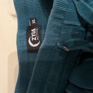 Zyia teal joggers
